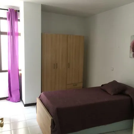 Otilia Appartement *